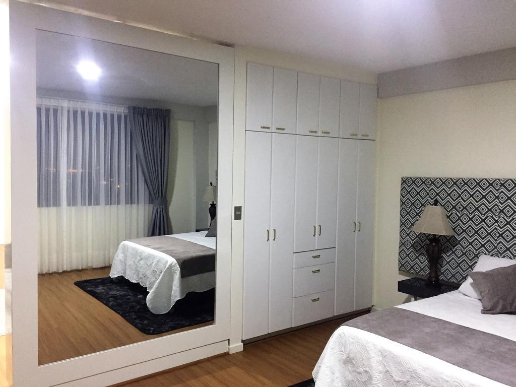 Departamento De Lujo Lägenhet Cochabamba Exteriör bild